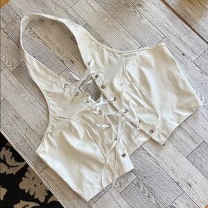 White / Cream Pleather Lace-Up Halter Cropped Length Top Size Small